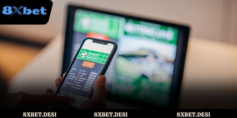 Người chơi có thể đăng nhập 8XBET ngay trên điện thoại của mình